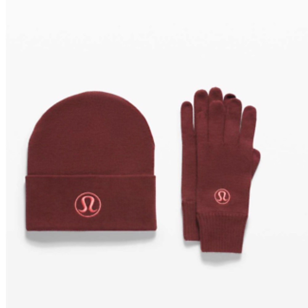 Lululemon Warm Revaluation hat & Glove Box Set